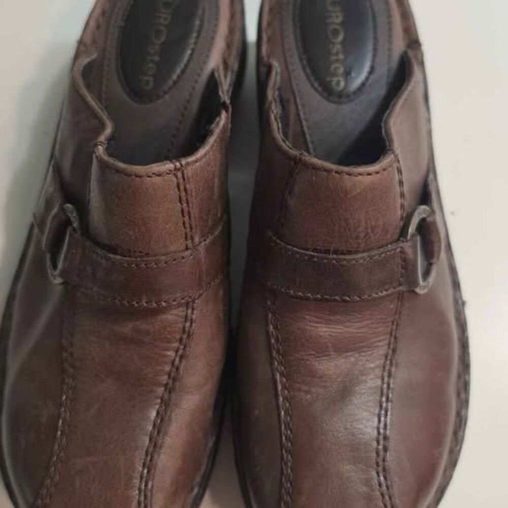 Women's Eurostep Brown Leather Nursing Clogs Size 6M